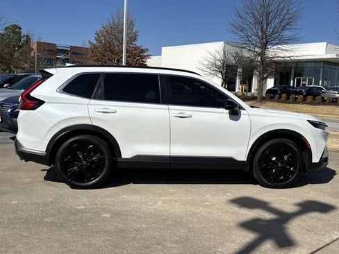 Used 2025 Honda CR-V Sport Touring image 2