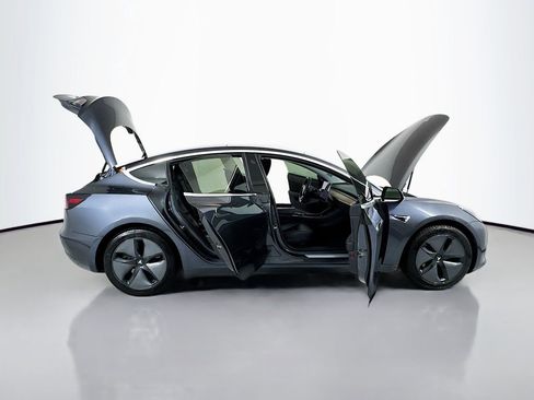 Used 2018 Tesla Model 3 Long Range image 33