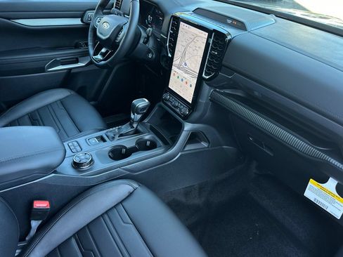 New 2026 Ford Ranger Lariat w/ Black Appearance Package AWD/4WD image 14