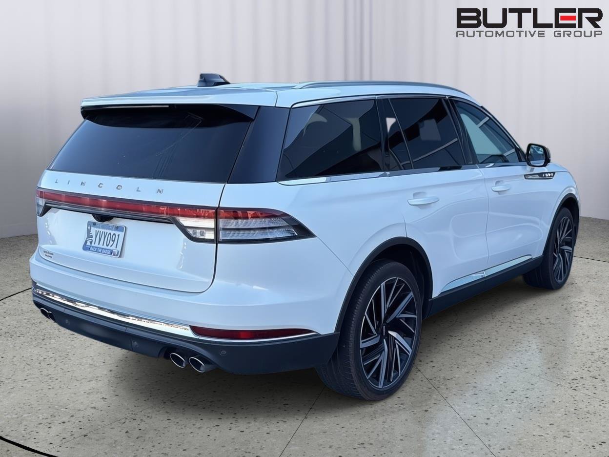Used 2025 Lincoln Aviator Reserve w/ Equipment Group 201A AWD/4WD image 8