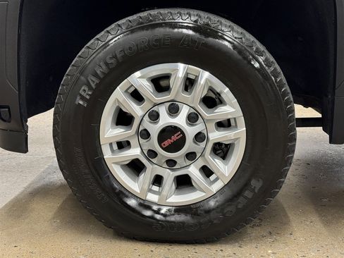 Used 2024 GMC Sierra 2500 Pro AWD/4WD image 6