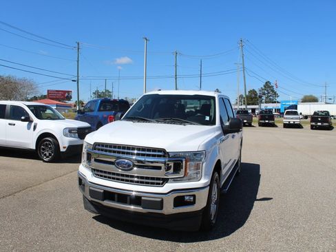 Used 2018 Ford F150 XLT w/ Equipment Group 301A Mid image 7