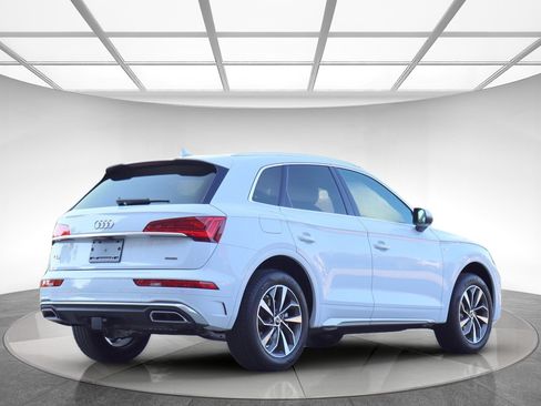 Used 2023 Audi Q5 2.0T Premium Plus w/ Premium Plus Package AWD/4WD image 8