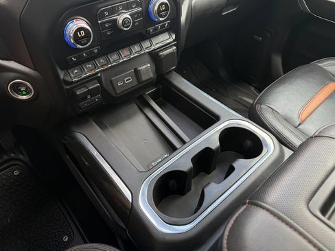 Used 2019 GMC Sierra 1500 AT4 w/ AT4 Premium Package AWD/4WD image 27