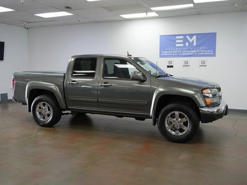 Used 2011 Chevrolet Colorado LT image 2