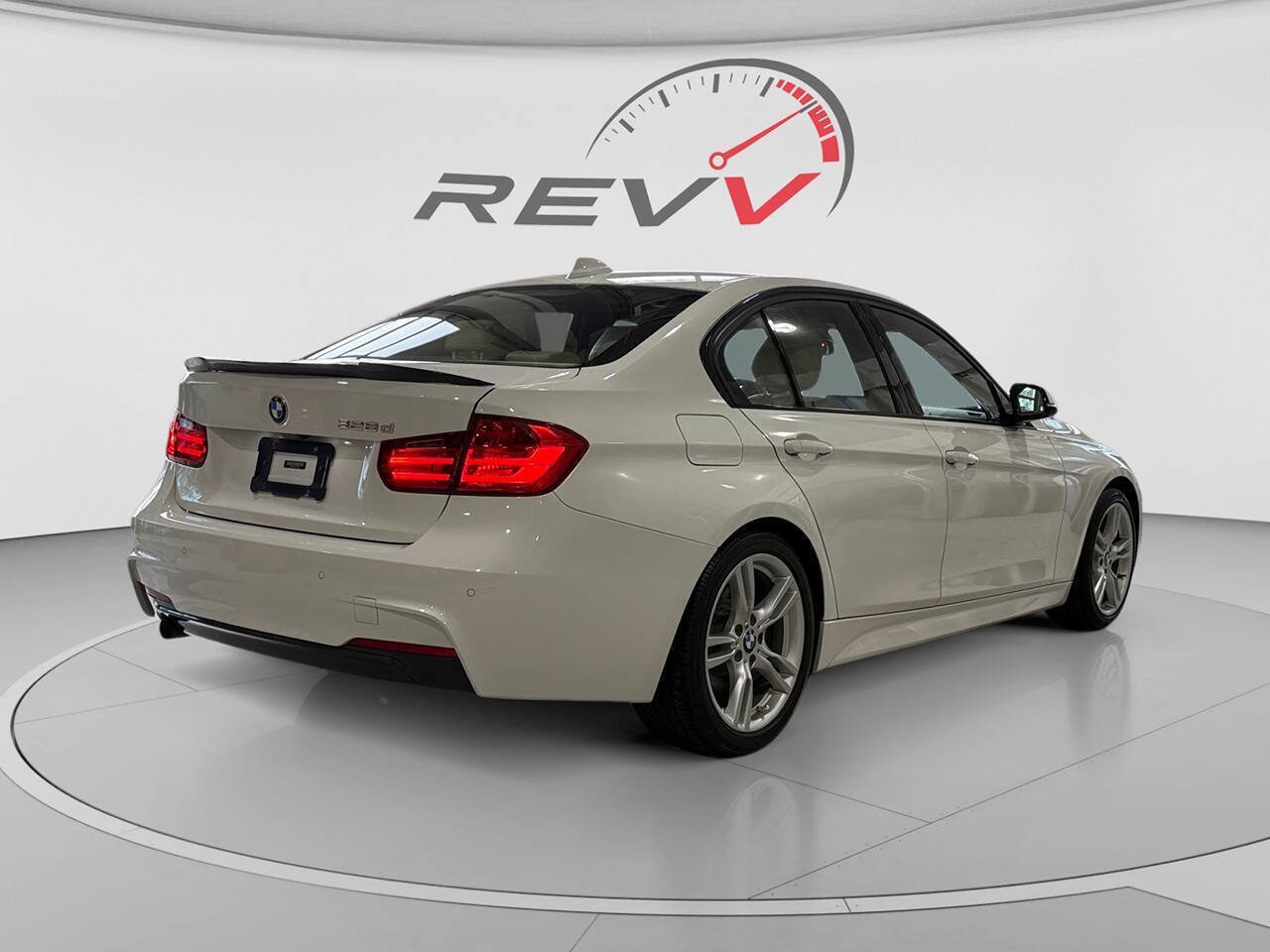 Used 2014 BMW 328d Sedan RWD image 5