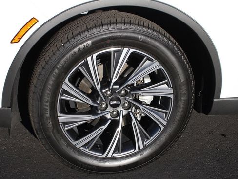 Certified 2025 Lincoln Aviator 2WD image 10