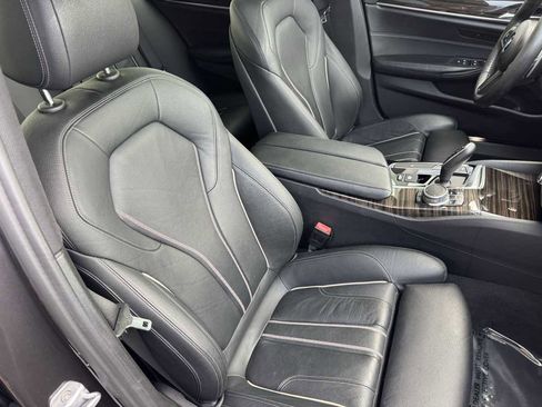 Used 2017 BMW 530i image 24