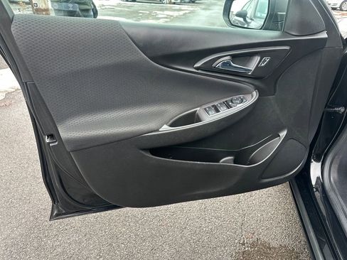 Used 2018 Chevrolet Malibu LS image 5