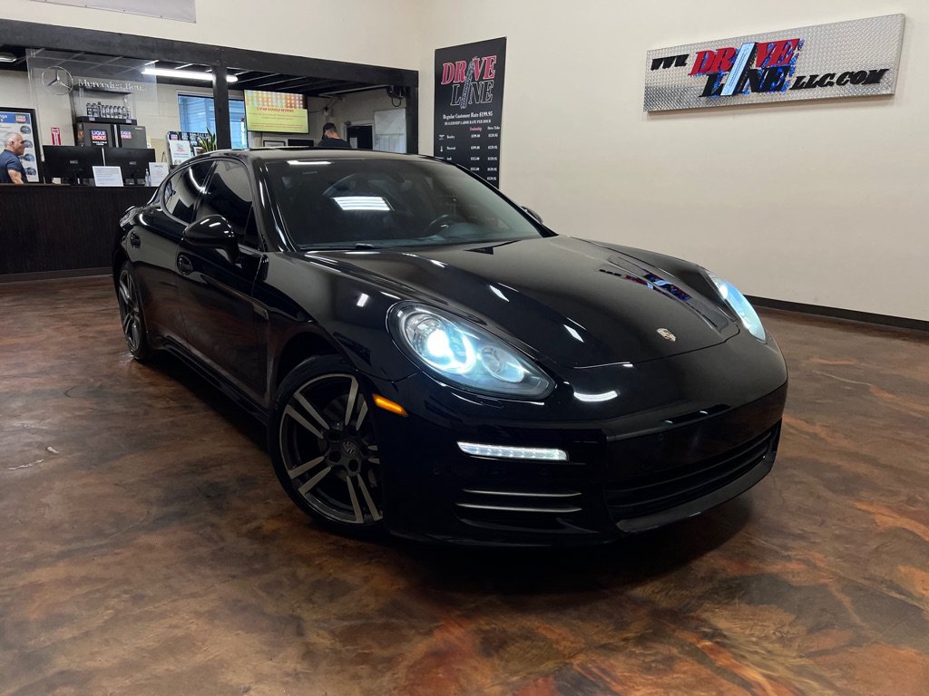 Used 2014 Porsche Panamera 4 AWD/4WD image 27