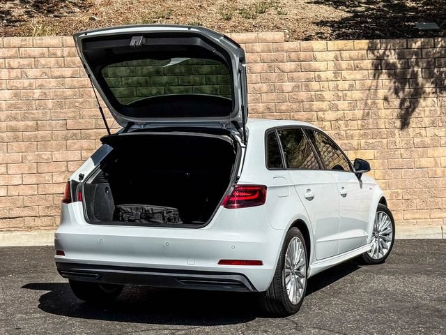 Used 2016 Audi A3 e-tron Premium w/ Audi MMI Navigation Plus FWD image 21