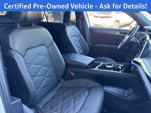 Certified 2024 Volkswagen Atlas Cross Sport SE AWD/4WD image 27