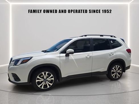 Certified 2024 Subaru Forester Limited AWD/4WD image 1