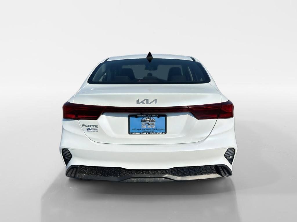 Used 2024 Kia Forte LXS FWD image 4