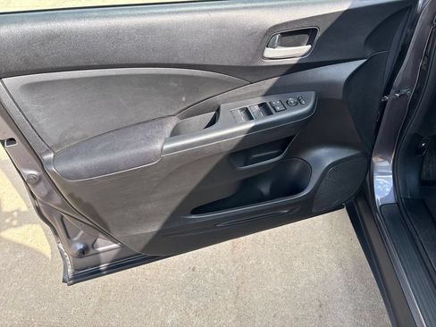 Used 2016 Honda CR-V SE image 12