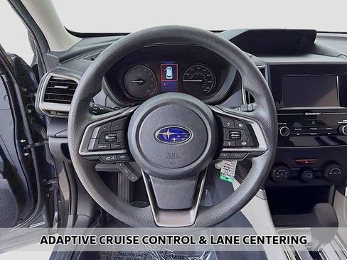 Used 2023 Subaru Forester AWD/4WD image 3