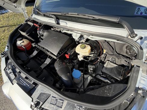 Used 2019 Mercedes-Benz Sprinter 170 image 87