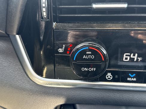 Used 2023 Nissan Rogue SL w/ SL Premium Package AWD/4WD image 29