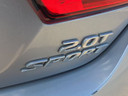 Certified 2018 Honda Accord Sport image 18