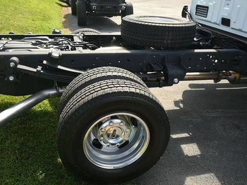 New 2026 Ford F350 Lariat AWD/4WD image 6