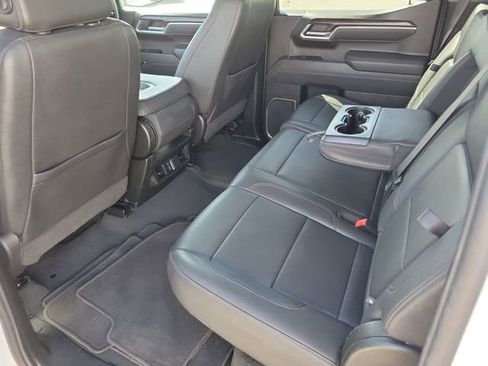 Used 2025 GMC Sierra 1500 SLT RWD image 25
