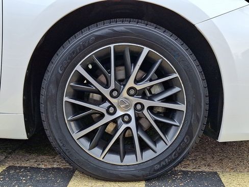 Used 2016 Lexus ES 350 w/ Navigation System Package FWD image 8