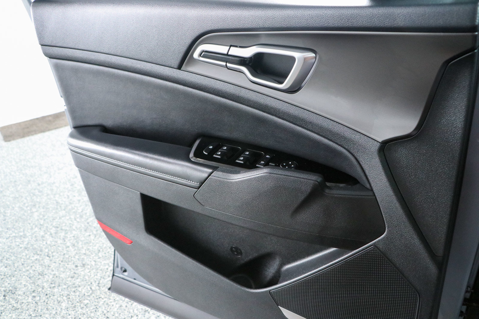 Used 2023 Kia Sportage EX FWD image 21