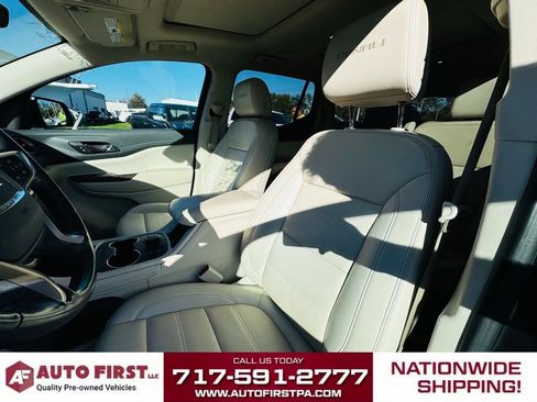 Used 2021 GMC Acadia Denali w/ Denali Ultimate Package image 9