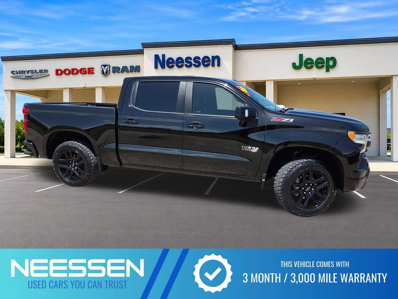 Used 2022 Chevrolet Silverado 1500 RST AWD/4WD image 1