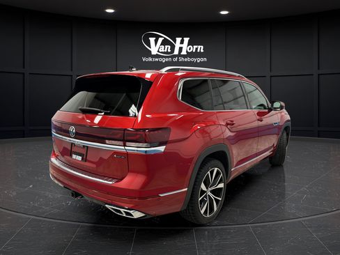 Used 2024 Volkswagen Atlas SEL Premium R-Line AWD/4WD image 7
