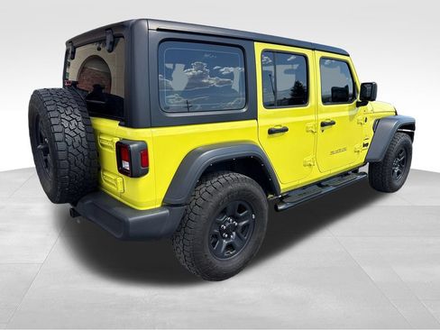 Used 2024 Jeep Wrangler Unlimited Sport AWD/4WD image 6