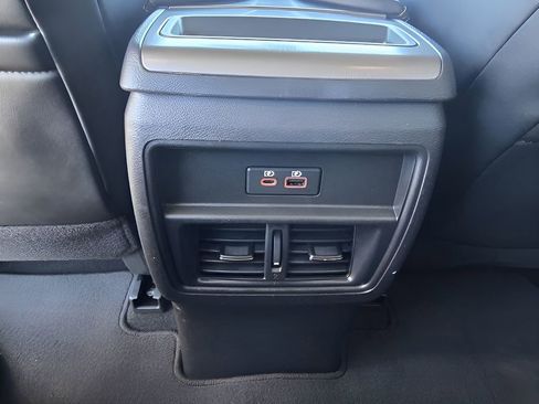 Used 2024 Nissan Murano SV image 29