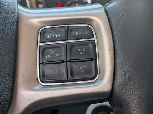 Used 2016 RAM 1500 Laramie w/ Convenience Group image 30