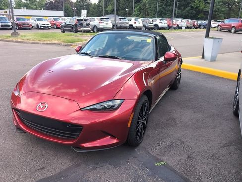New 2026 MAZDA MX-5 Miata Grand Touring RWD image 17