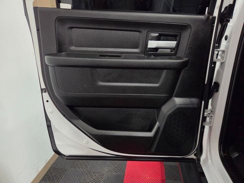 Used 2019 RAM 3500 Tradesman image 34