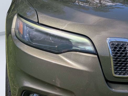 Used 2019 Jeep Cherokee Latitude w/ Popular Appearance Group FWD image 9