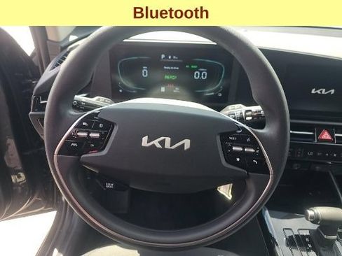 Used 2026 Kia Niro LX FWD image 11