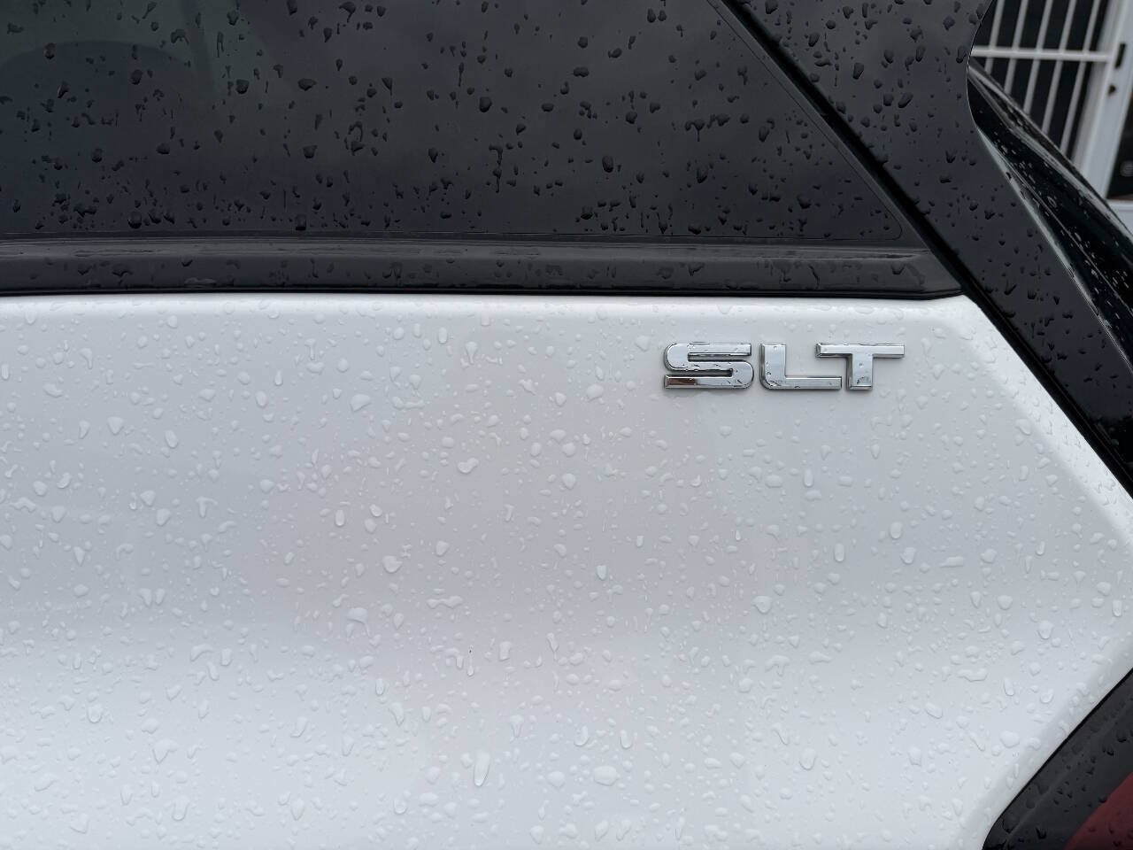 Used 2020 GMC Terrain SLT AWD/4WD image 17