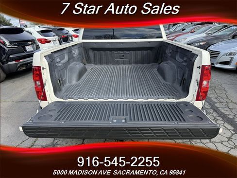 Used 2013 Chevrolet Silverado 1500 LT image 16