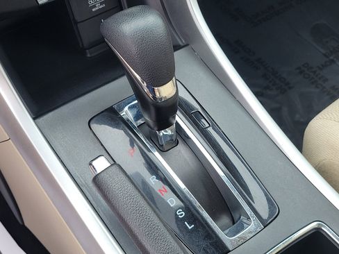 Used 2013 Honda Accord LX image 27
