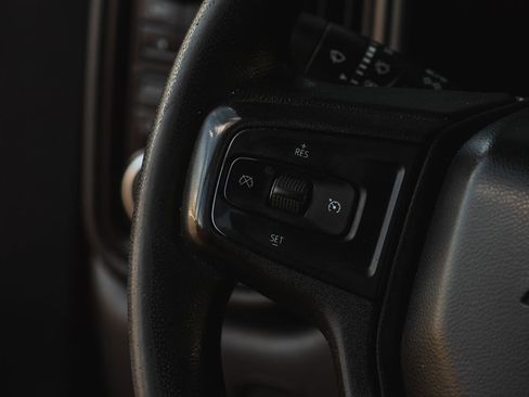 Used 2020 Chevrolet Silverado 1500 Custom Trail Boss w/ Custom Convenience Package image 19