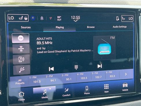 Used 2025 Chrysler Pacifica Select FWD image 20