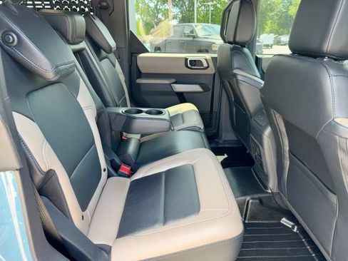Used 2022 Ford Bronco Wildtrak AWD/4WD image 10