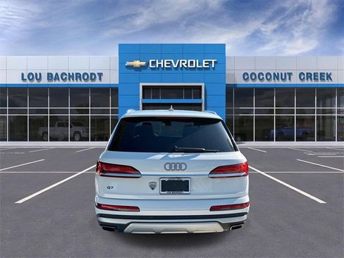 Used 2025 Audi Q7 3.0T Premium Plus image 7