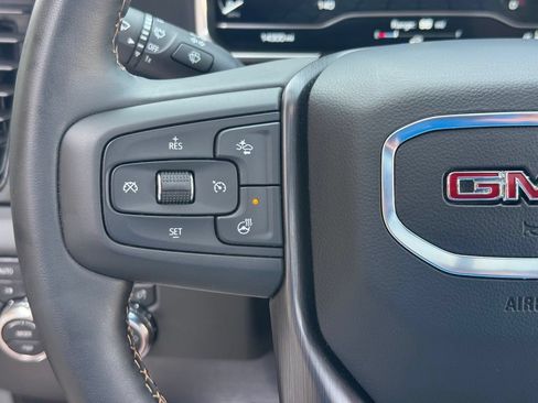 Used 2025 GMC Sierra 2500 AT4 w/ AT4 Premium Plus Package AWD/4WD image 27