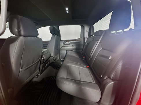 Used 2024 GMC Sierra 1500 Elevation image 27