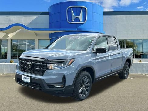 New 2026 Honda Ridgeline Sport image 3