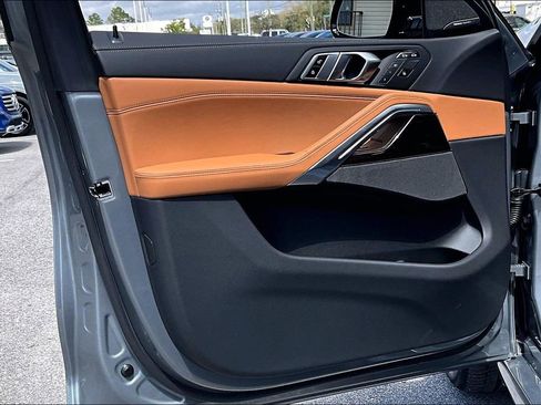 New 2026 BMW X6 xDrive40i AWD/4WD image 13
