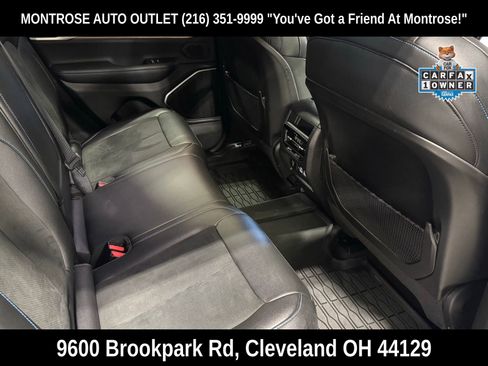 Used 2022 Jeep Grand Cherokee Trailhawk w/ Luxury Tech Group III AWD/4WD image 46