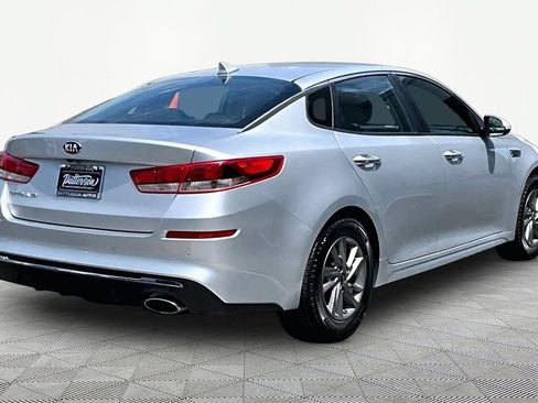 Used 2020 Kia Optima LX FWD image 3